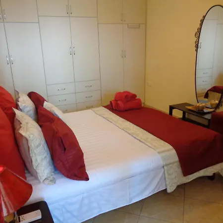 Apartament Kuri *